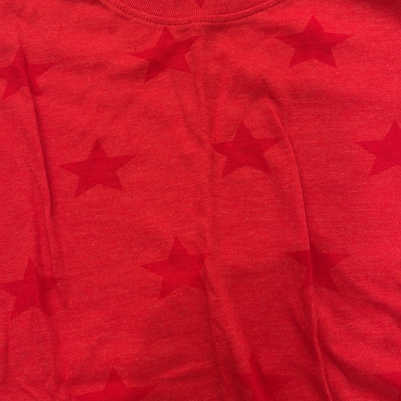 Women’s red star tee shirt - Picture 3 of 3